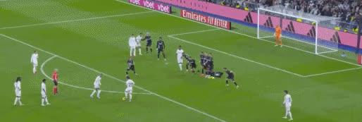 开云体育-包含凯恩在中国队比赛中战术调整，战术调整引发热议！比赛高潮迭起的词条